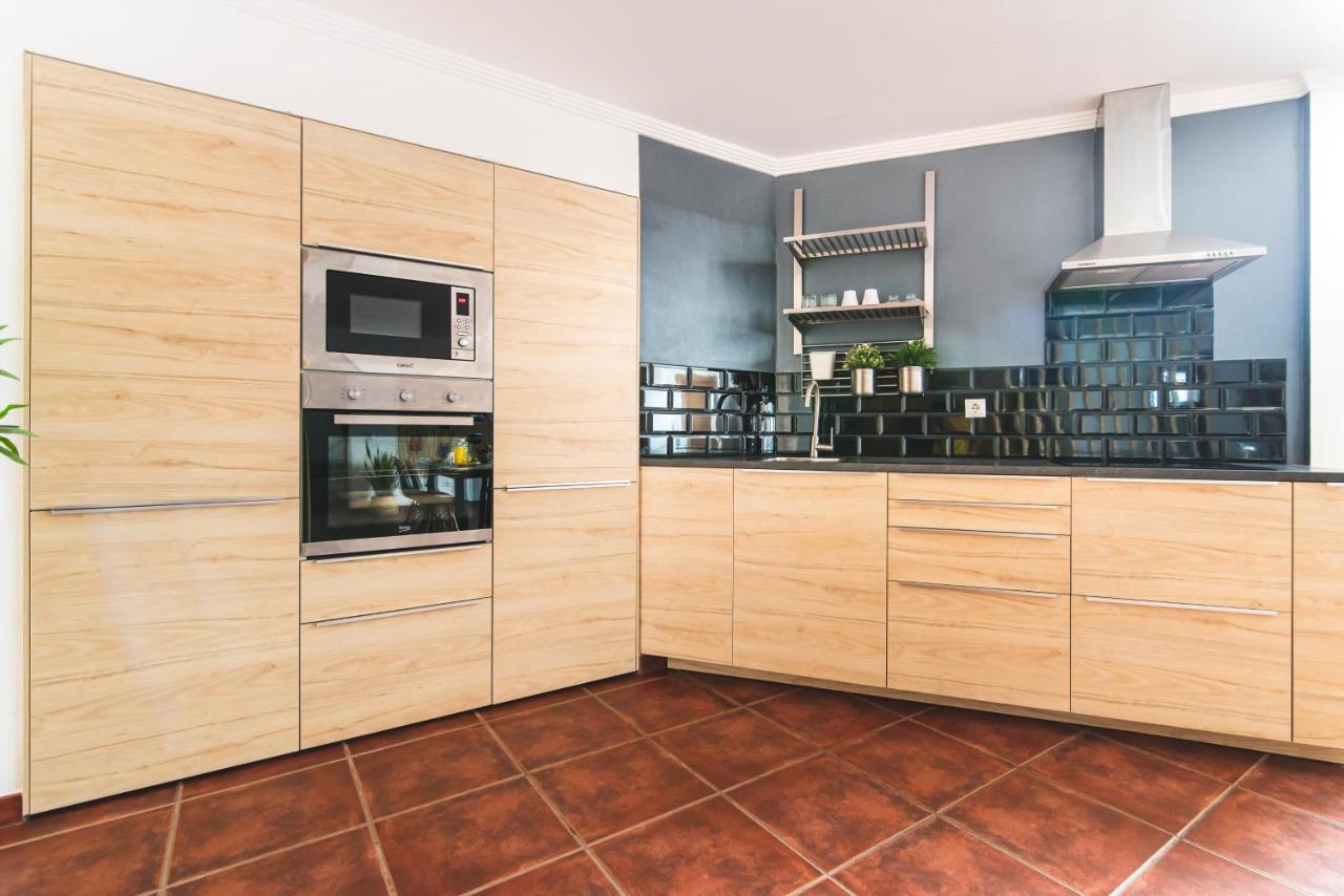 Home2Book Stylish Apartment Arinaga Beach Екстериор снимка